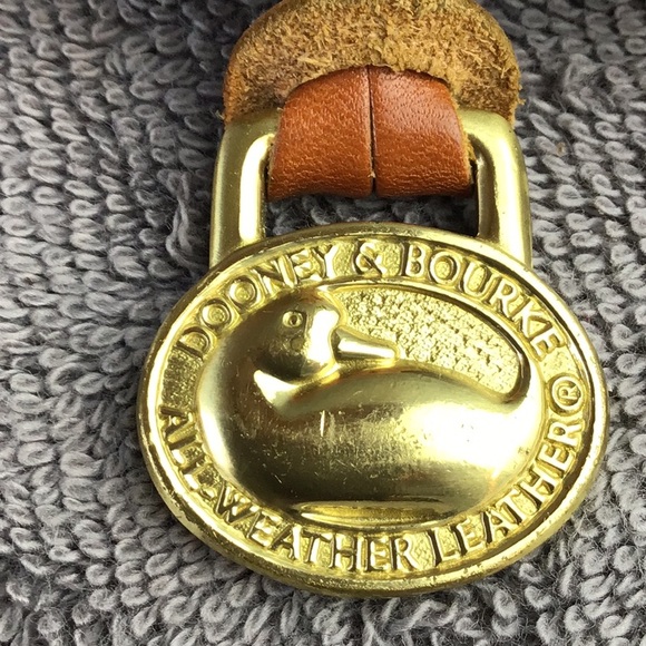 Vintage Dooney and Bourke Pebbled Leather Crossbody Bag Purse - Picture 3 of 12